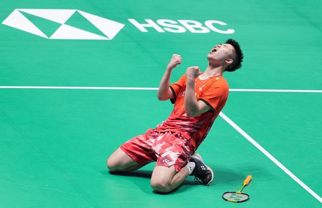 蝶泳是一项 蝶泳是一项