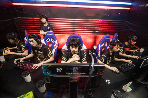 一次看似积 一次看似积